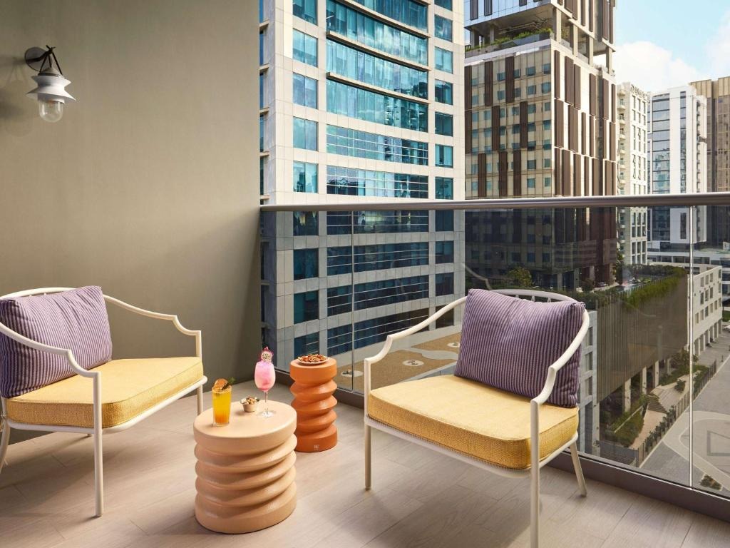 هتل ماما شلتر